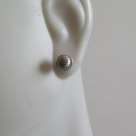 Jewelry - Vintage Sterling Silver Textured Stud Earrings, EUC